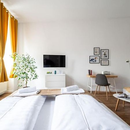 Lite 1Br Near Metro & Center By Hm Lejlighed Wien Eksteriør billede